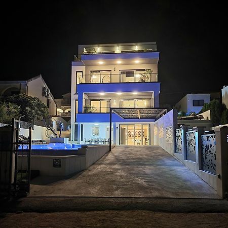 Villa Palace Al Nera 特罗吉尔 外观 照片