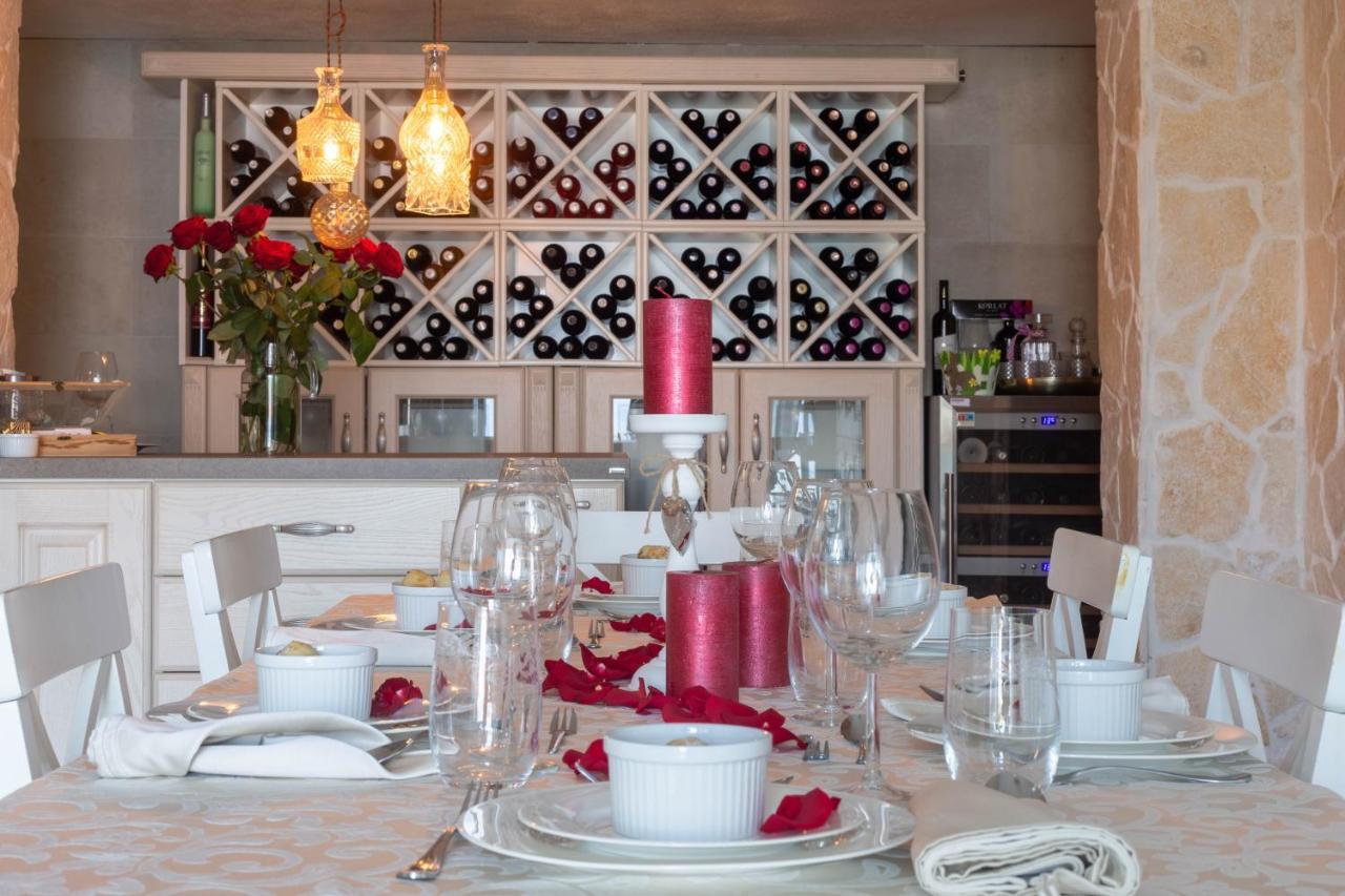 Villa Palace Al Nera 特罗吉尔 外观 照片