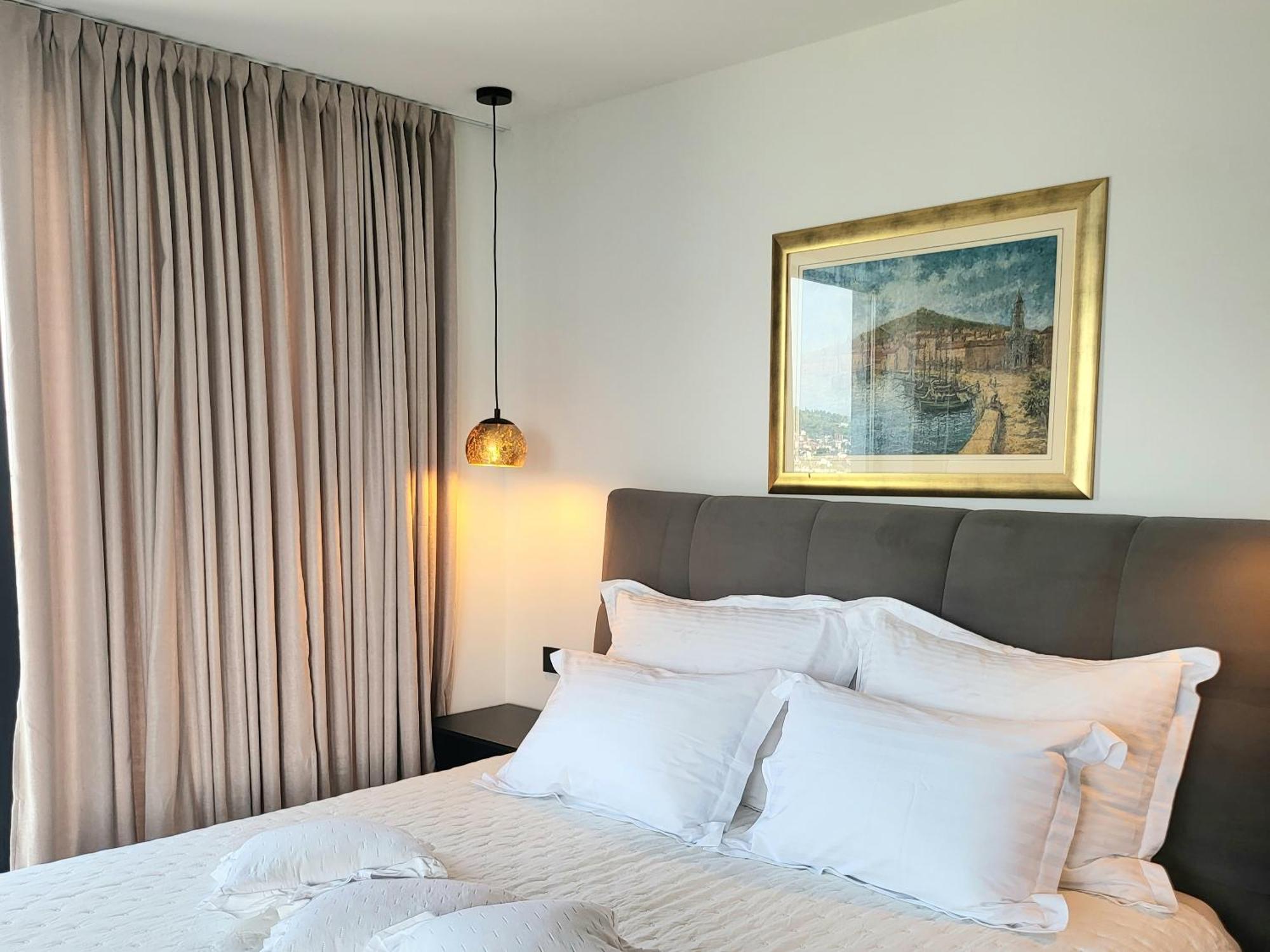 Villa Palace Al Nera 特罗吉尔 外观 照片