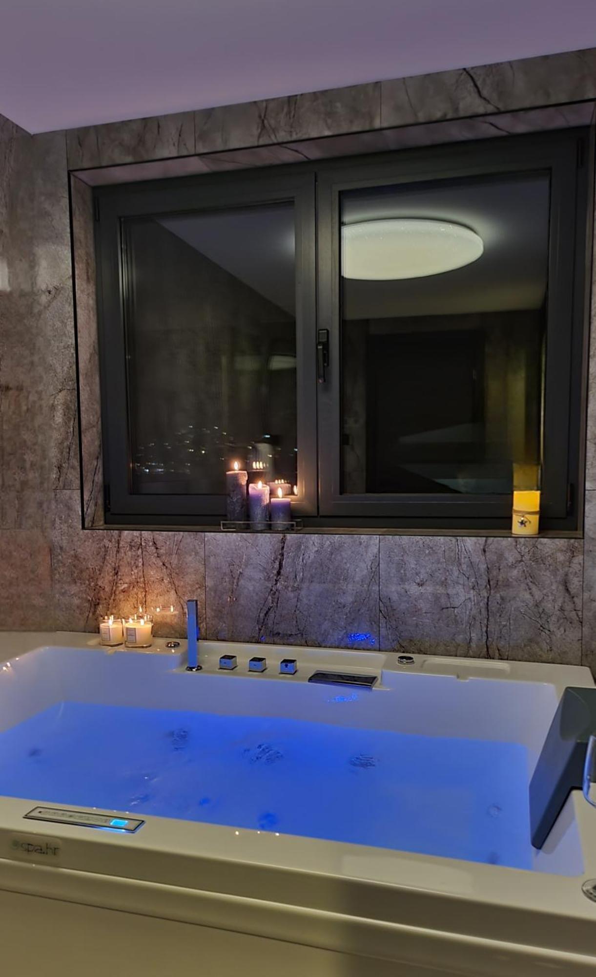 Villa Palace Al Nera 特罗吉尔 外观 照片